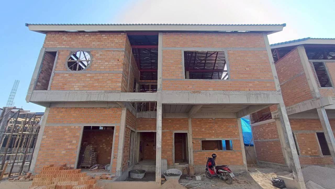 type-c-courtyard 10